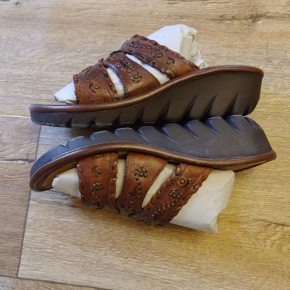 Brown Strictly Comfort Sandals - Picture 3 of 7